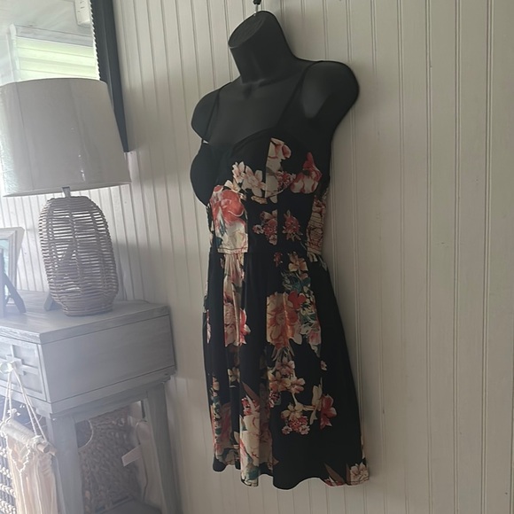 Band of Gypsies Floral Babydoll Summer Mini Dress sz M - Picture 8 of 13